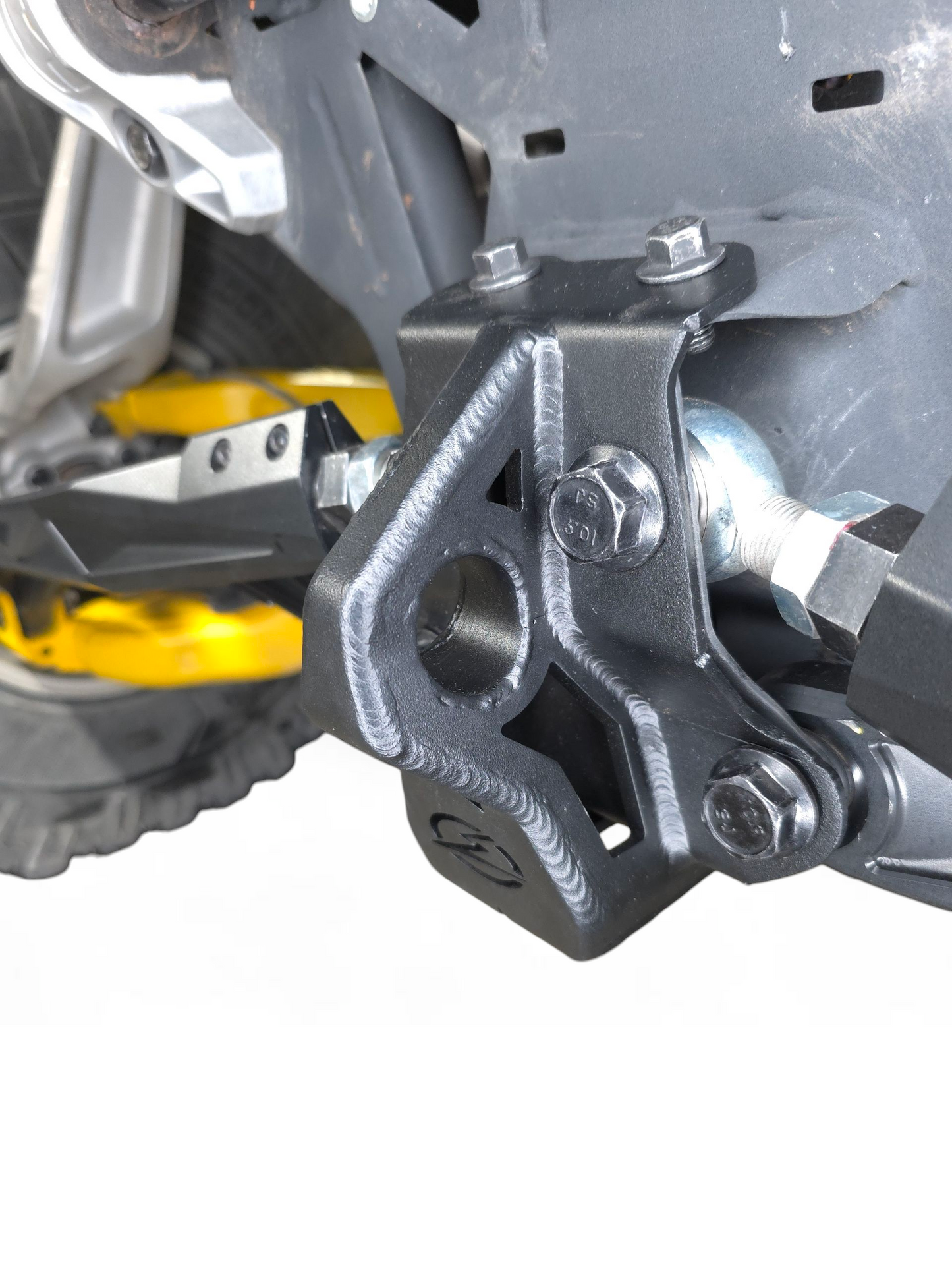 2024-26 Can Am Maverick R Sheet Metal Radius Rod Plate (4 Seat) Works with both RC models