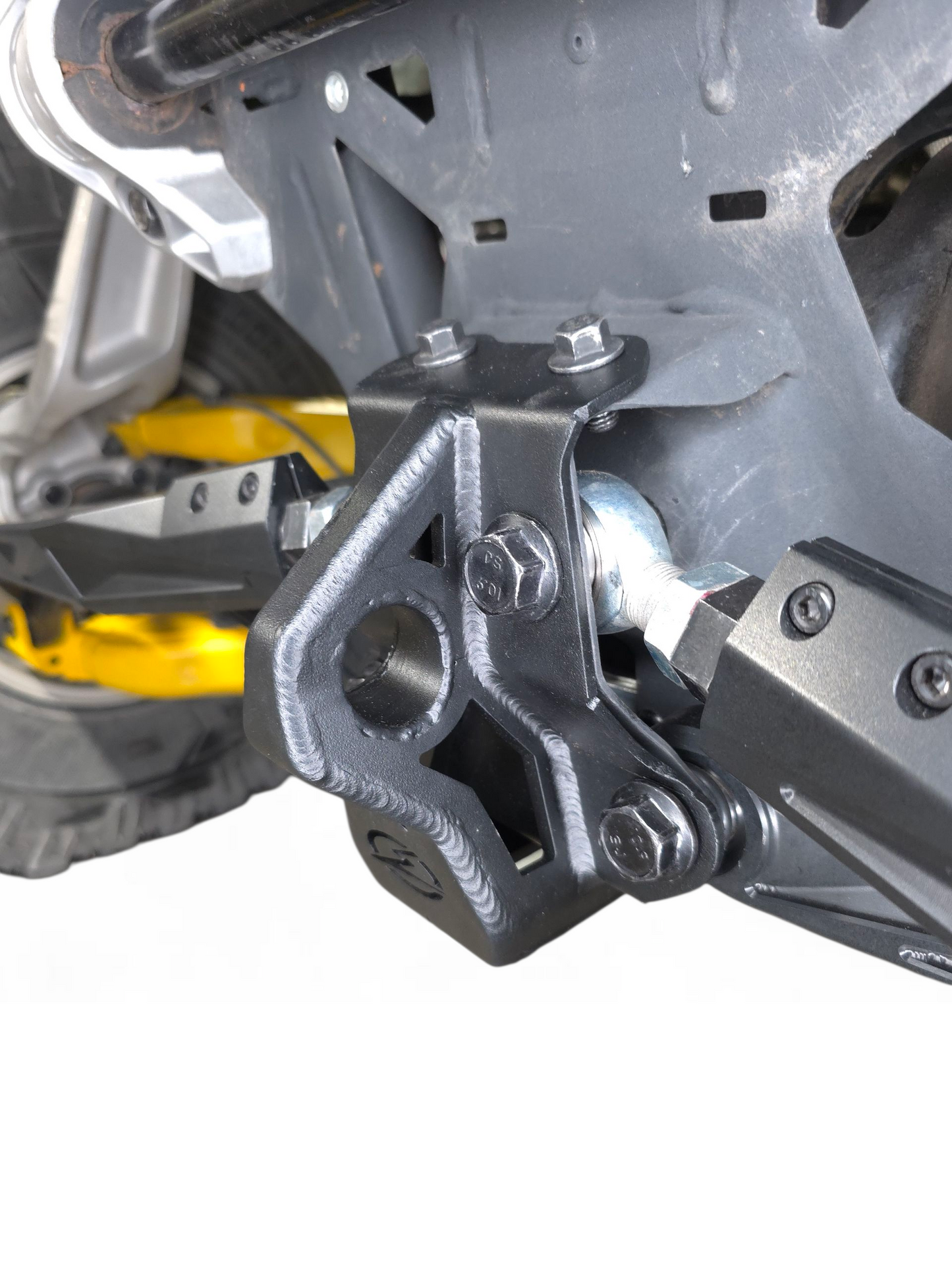2024-26 Can Am Maverick R Sheet Metal Radius Rod Plate (4 Seat) Works with both RC models